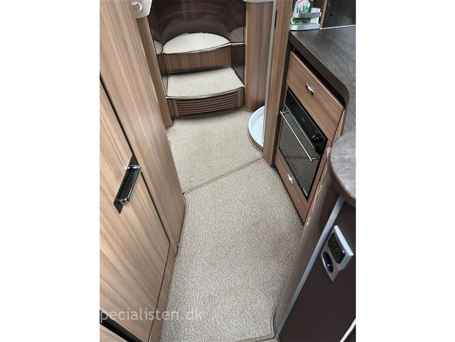Knaus Sun I 700 LEG